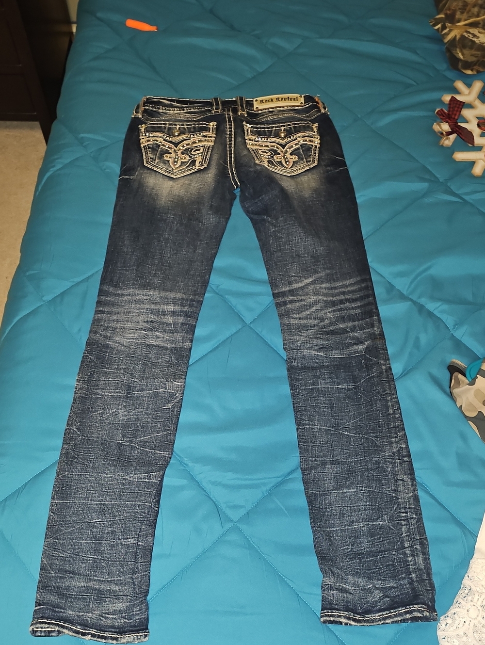 Rock Revival Women's Dark Blue Embroidered Pocket Skinny Jeans